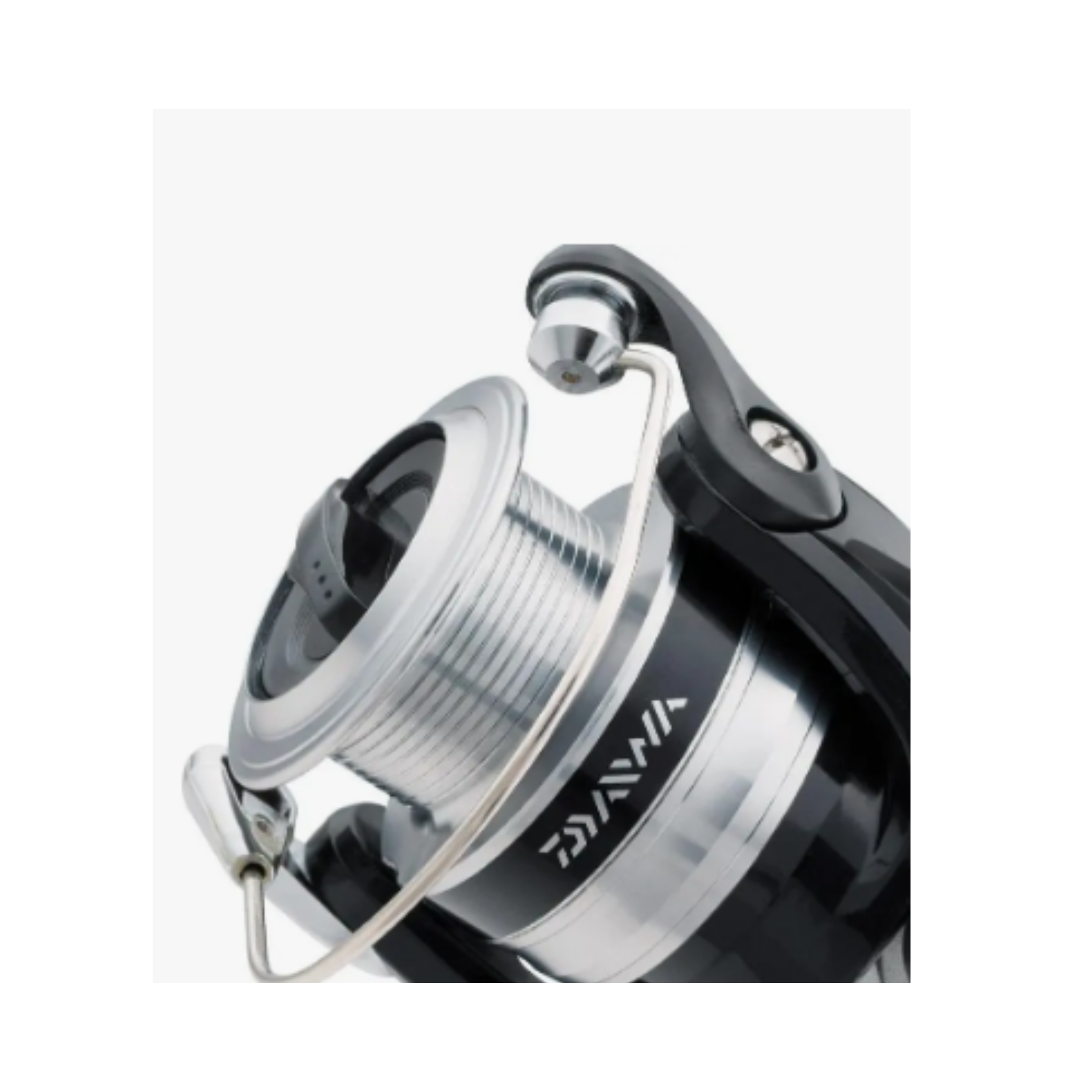 Daiwa Strikeforce 2500-B carrete metalico - Imagen 2